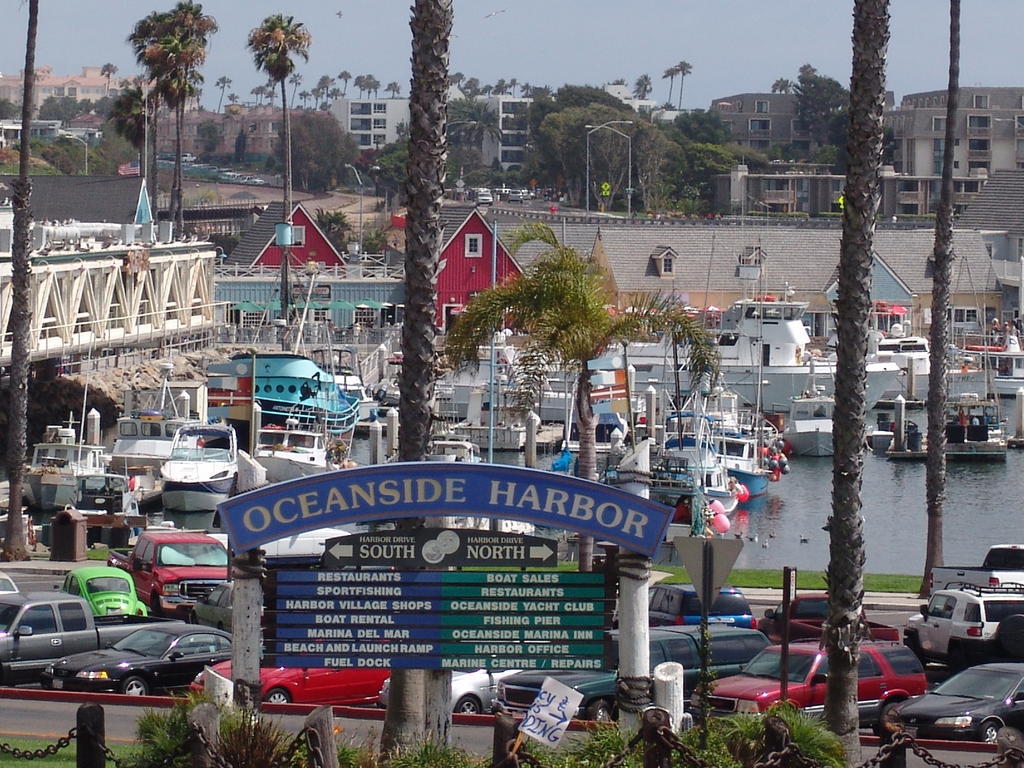 Harbor Inn & Suites Oceanside Bagian luar foto