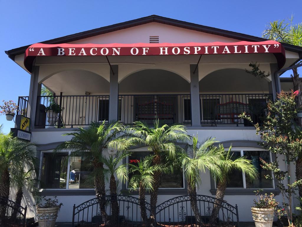 Harbor Inn & Suites Oceanside Bagian luar foto