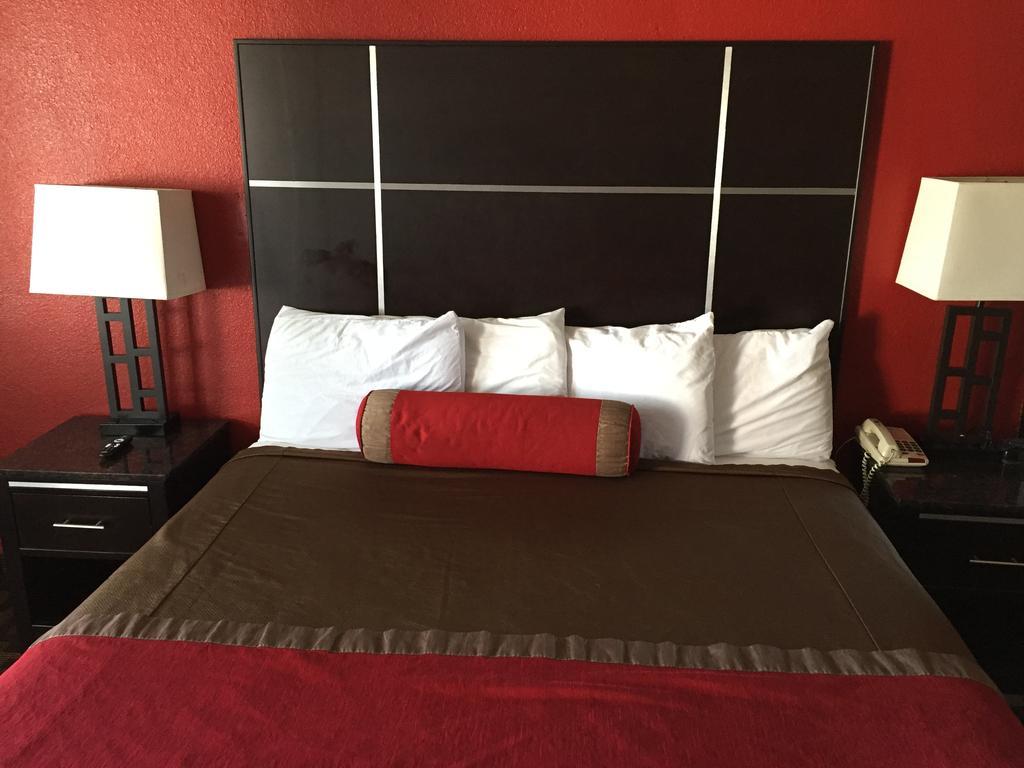Harbor Inn & Suites Oceanside Ruang foto