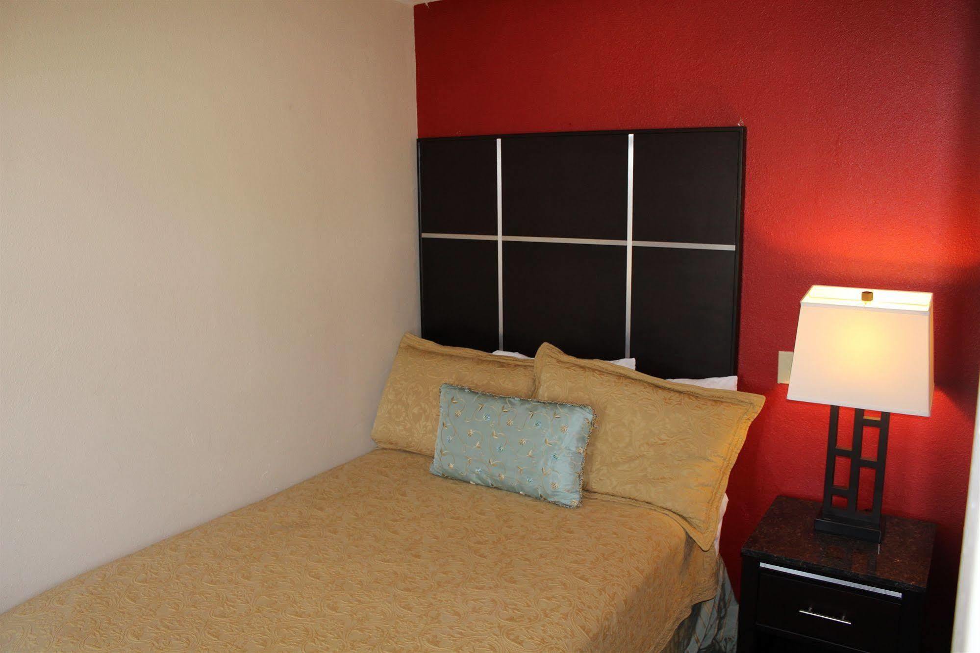 Harbor Inn & Suites Oceanside Bagian luar foto